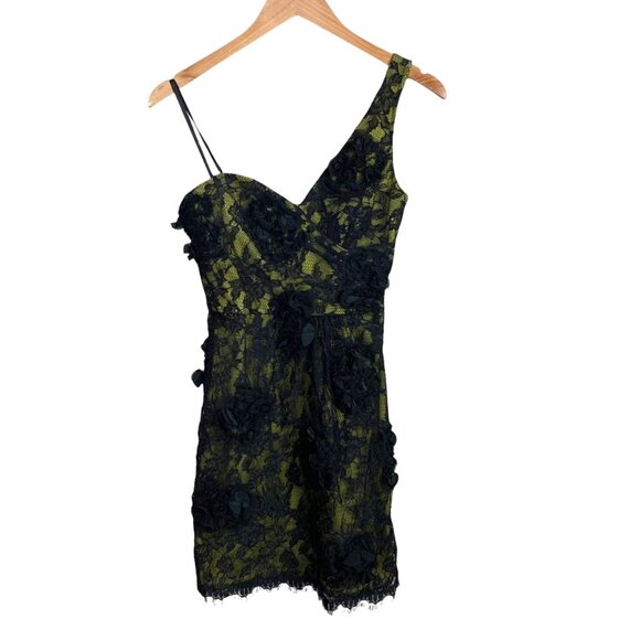 BCBGMaxAzria Dresses & Skirts - BCBGMaxAzria BCBG Women's Black Green Lace Cocktail Party Dress 4 $398 NWT